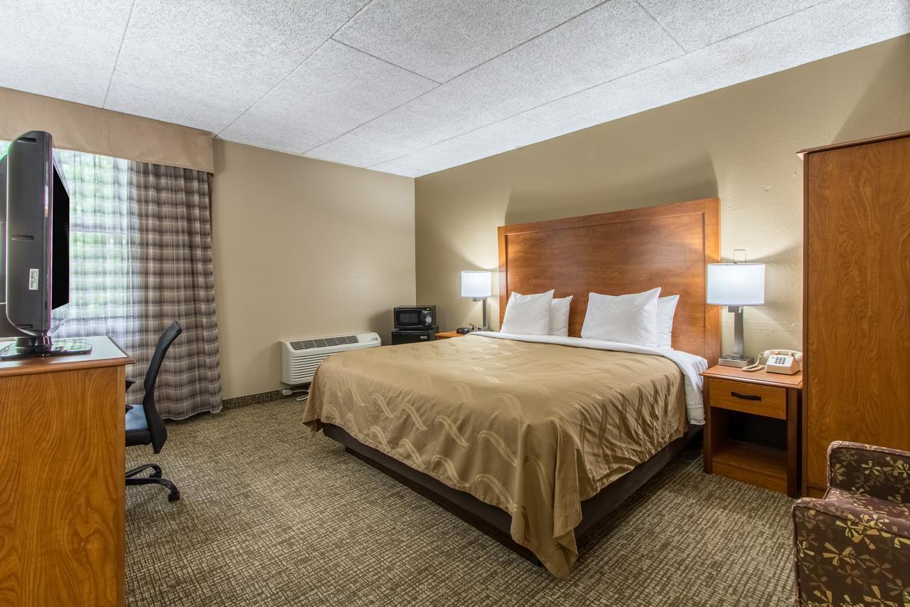 Hotel Greenridge Wickliffe